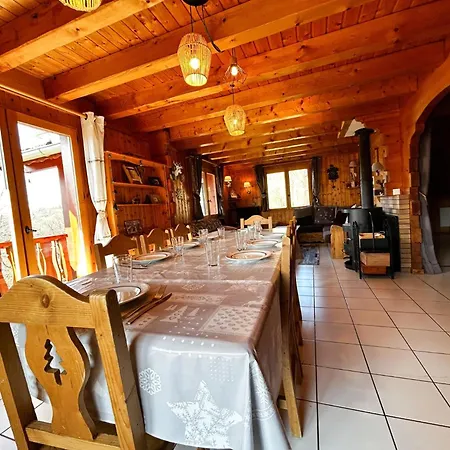Chalet à Pour 16 Pers, Animaux Admis, Parking - Fr-1-498-39