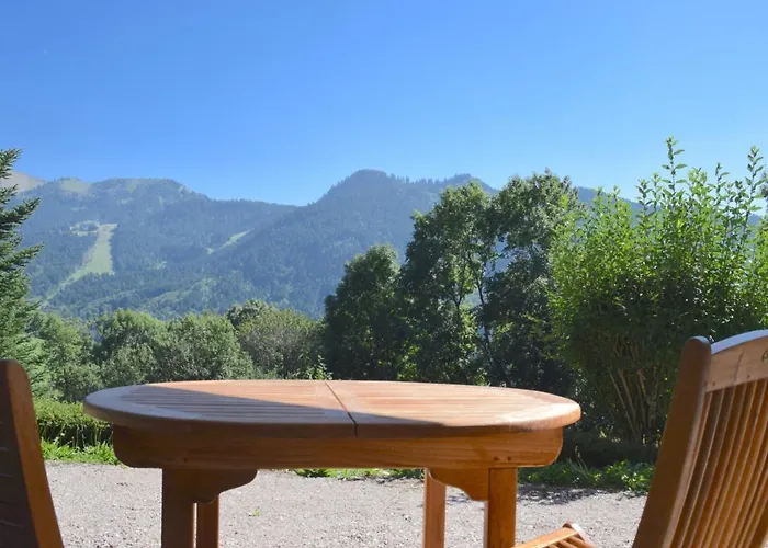 Chalet à Pour 16 Pers, Animaux Admis, Parking - Fr-1-498-39 Bernex